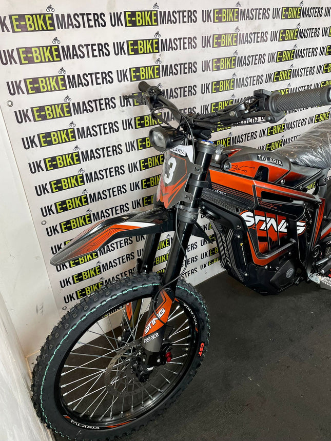 TALARIA STING R WITH ORANGE STICKERS image 1