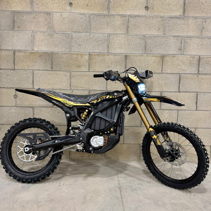 Surron Ultra Bee 2025 Off Road Stealth Black