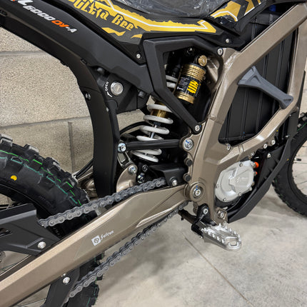 Surron Ultra Bee 2025 Off Road Desert Brown