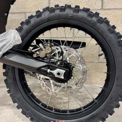 Surron Ultra Bee 2025 Off Road Stealth Black