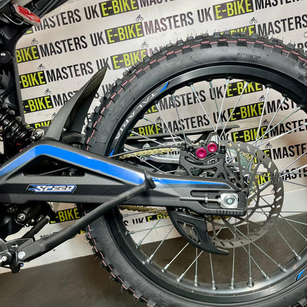 TALARIA STING R WITH BLUE STICKERS image 6