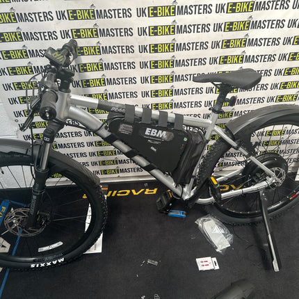 26ah XL voodoo Bragg with Sks mudrocker mudguard set and stand, mpart stand for misbahullah