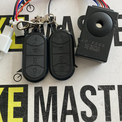 12V Alarm System With 2 Fobs image 0