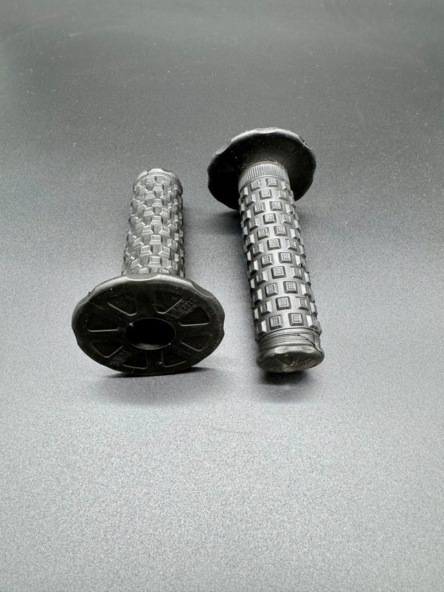Pro Taper MX Throttle Compatible Grips