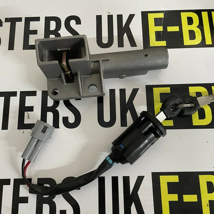 Surron Original Key Lock / New Key Set image 0
