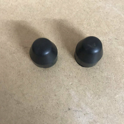 Hub motor axle set with washers and rubber cover image 2