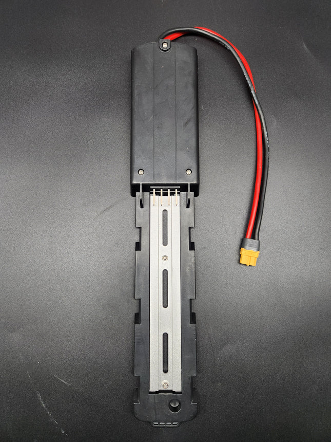 Battery Base Mount For Polly DP 4 Pin