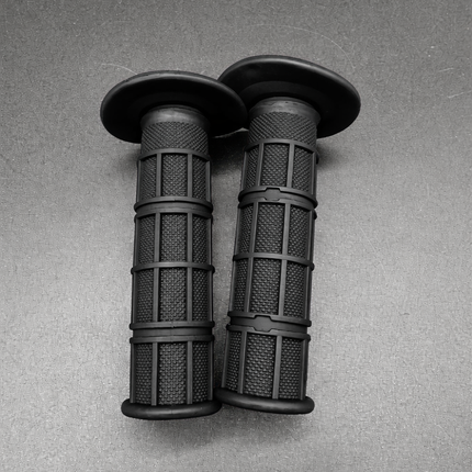 EBM Black grips